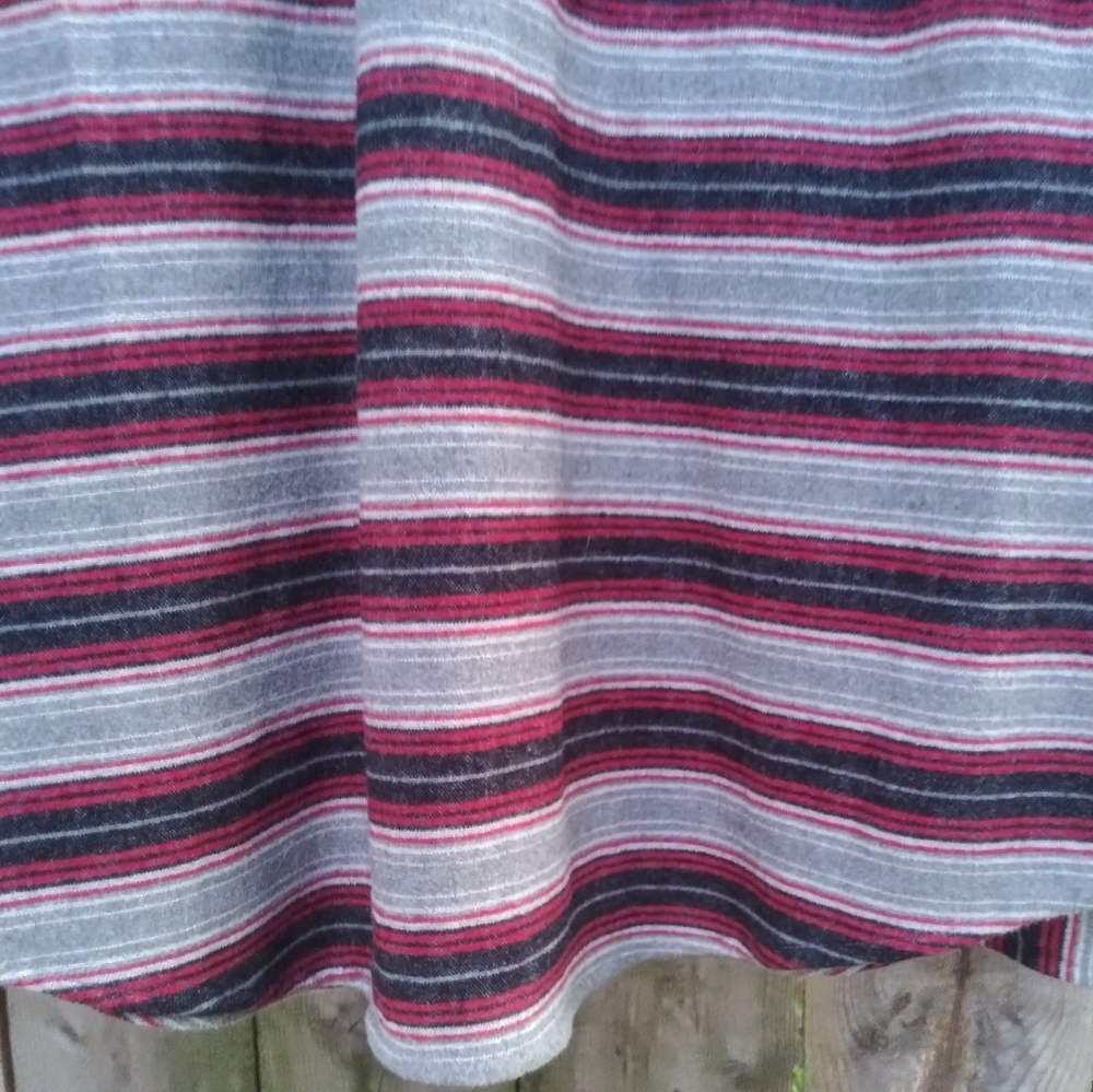 Mens St Johns Bay 100% Cotton Red And Black Striped Long Sleeve Shirt Size Large - Picture 9 of 10